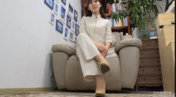 【Sexy Asian Girls Feet】Xiaoyueer展示她的性感的小肥脚丫 第三部（脚尖加厚肉色丝袜） 4K（29分钟）